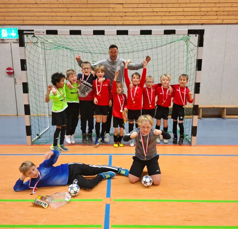 „F Jugend triumphiert beim Heimcup“