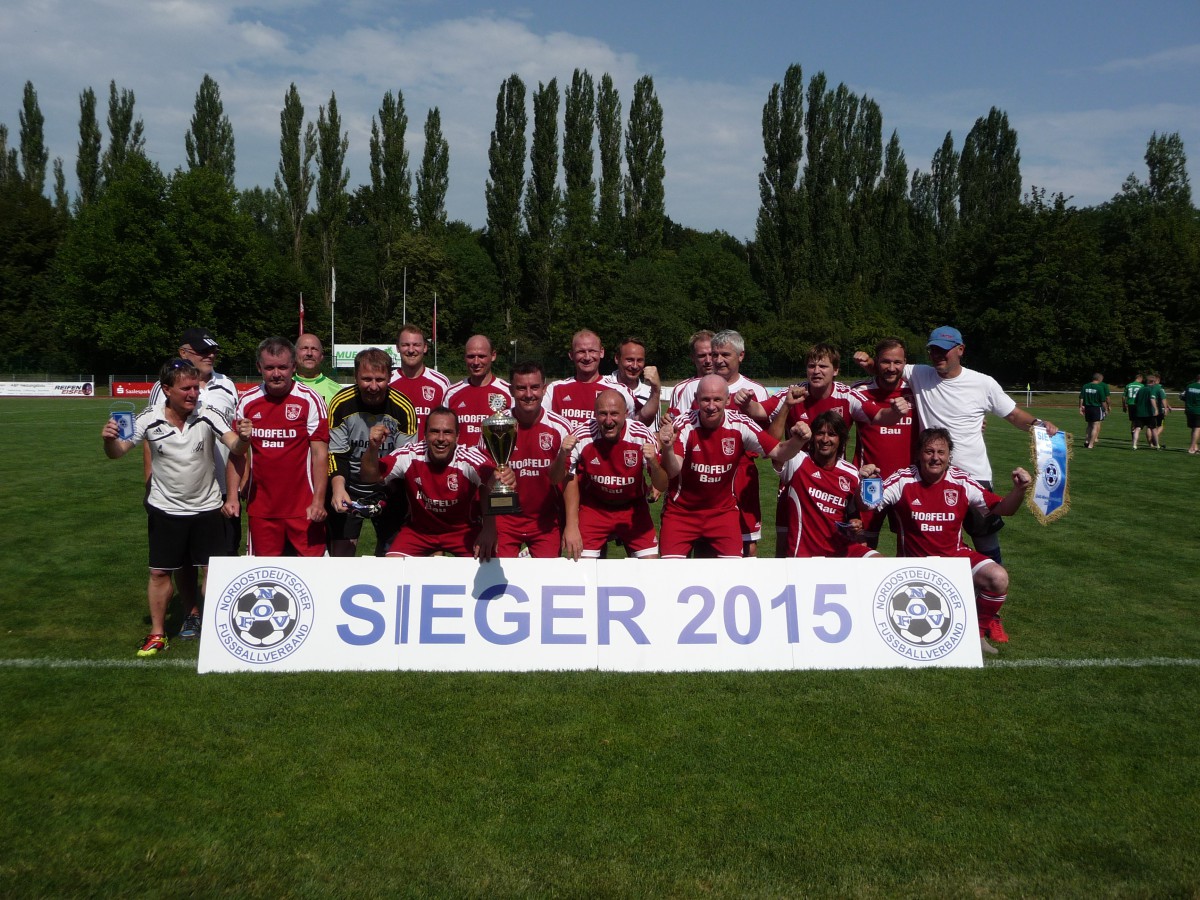 Wahnsinn !!!  SG Gumpelstadt/Suhl   wird NOFV - Meister 2015