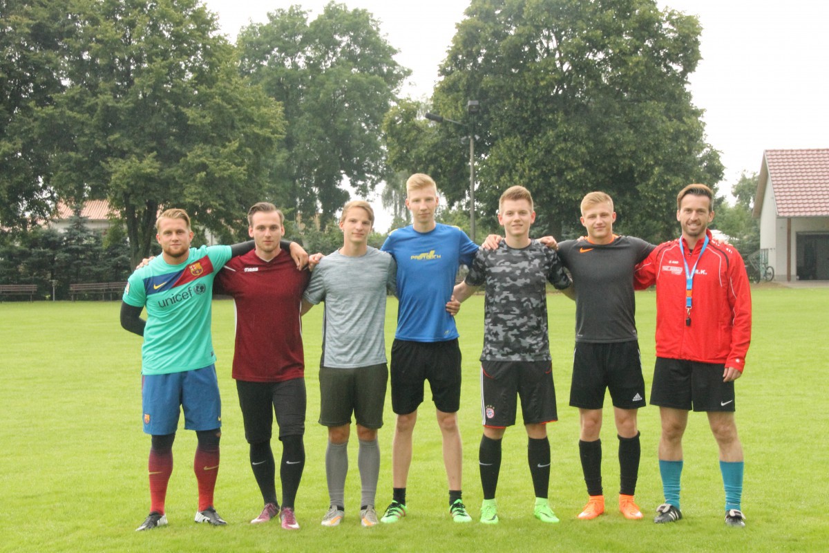 Die 1. Mannschaft begrüßt 6 Neuzugänge